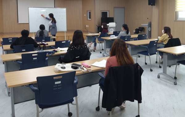 결혼이민자 한국어교육 수업 모습