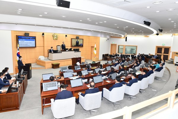 ▲여수시의회 본회의 모습