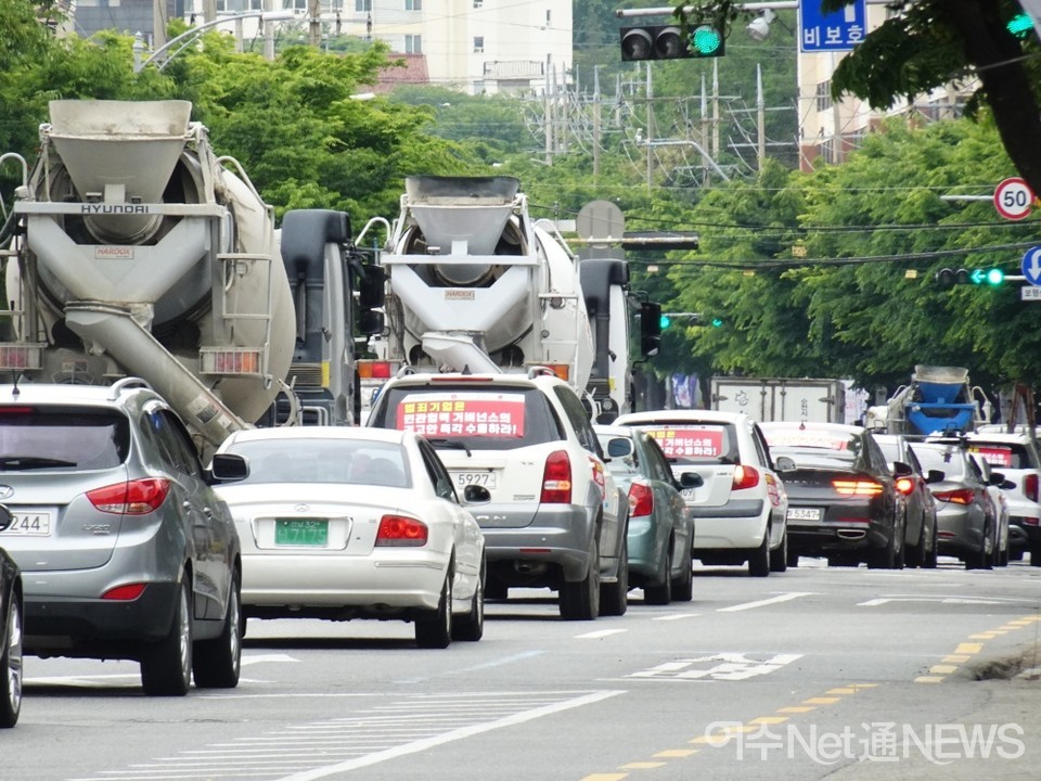 ▲ 여수산단 범죄기업 규탄 차량시위 모습 ⓒ전시은