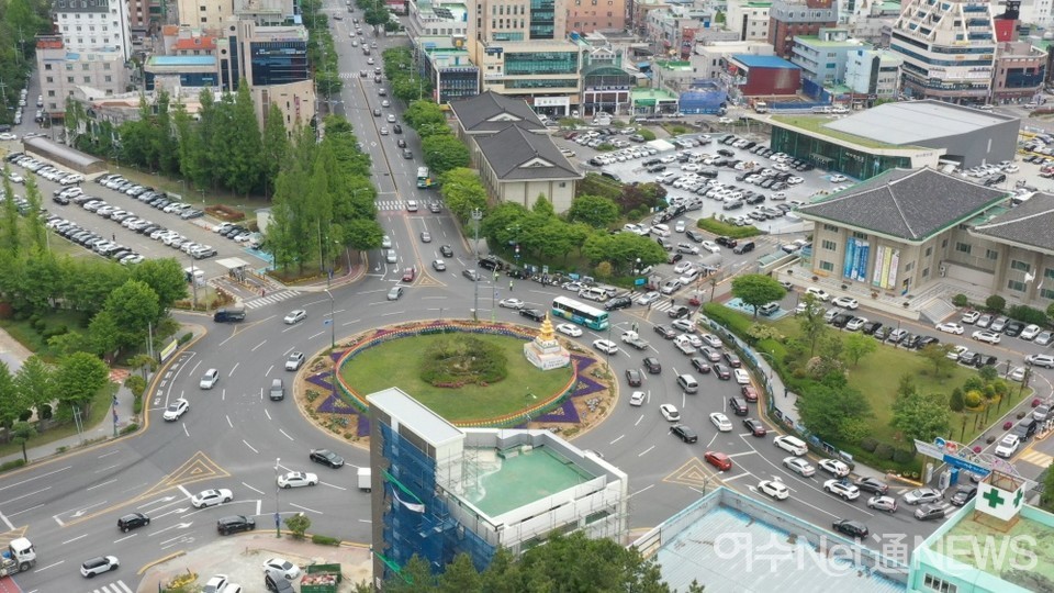 ▲ 시청 앞에서 시작된 차량시위 모습  ⓒ심선오