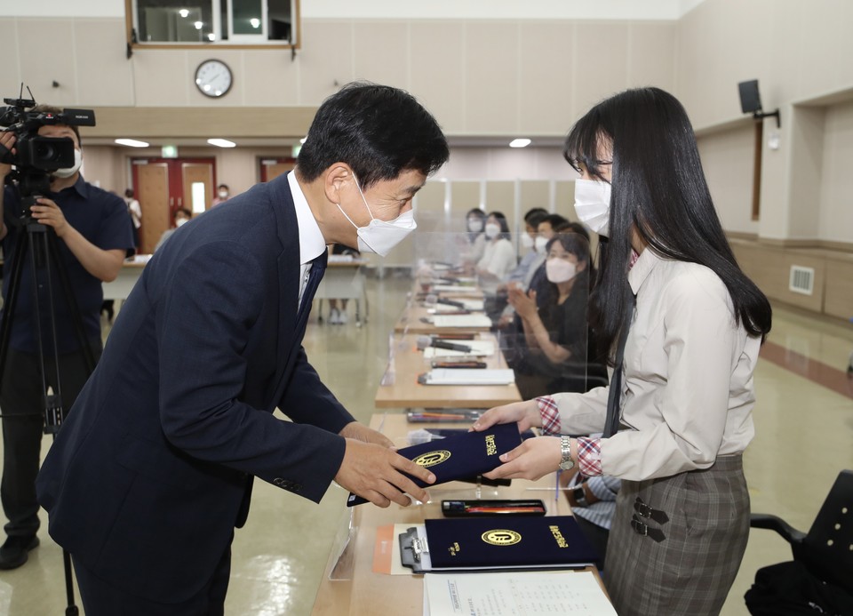 ▲ '제2기 전라남도교육참여위원회' 위원 선출모습