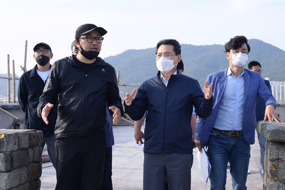 ▲진모지구 영화 촬영장을 찾은 권 시장