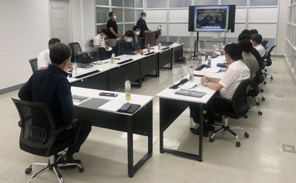 여수광양항만공사 24일 항만시설물 22개소 정밀안전점검 후 착수보고회를 가졌다