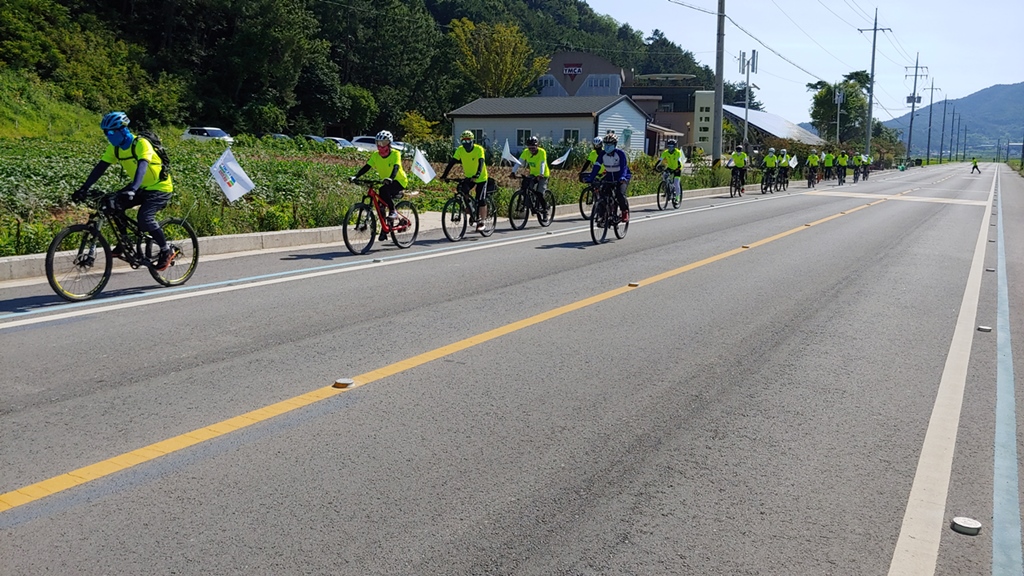 ▲ 여수Y 평화자전거타기 캠페인 광경   ⓒ여수YMCA