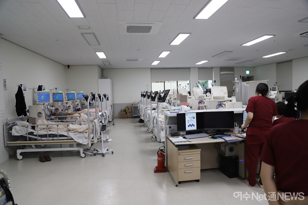 ▲ 35병상을 갖춘 인공신장실 병실 내부 ⓒ오병종