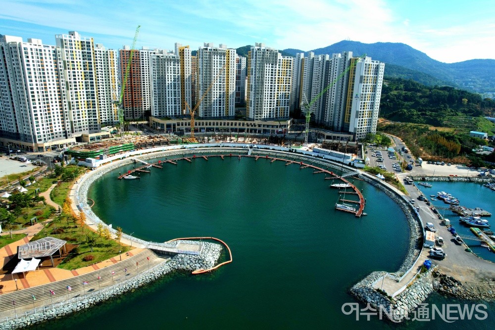 ▲'2021 남해안컵국제요트대회' 가 열리는 웅천 원형마리나 ⓒ정종현