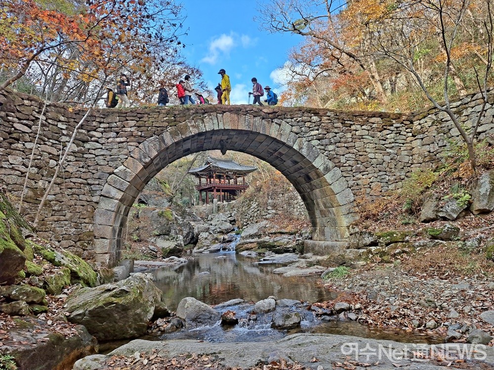 ▲ 선암사 승선교는 신선이 하늘로 오른다는 아름다운 다리다. 보물 제400호다.ⓒ조찬현