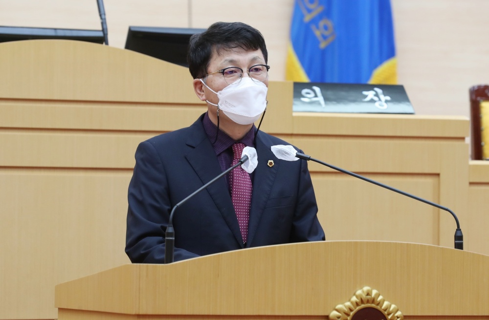 ▲ 도의회 본회의에서 발언중인 민병대 도의원