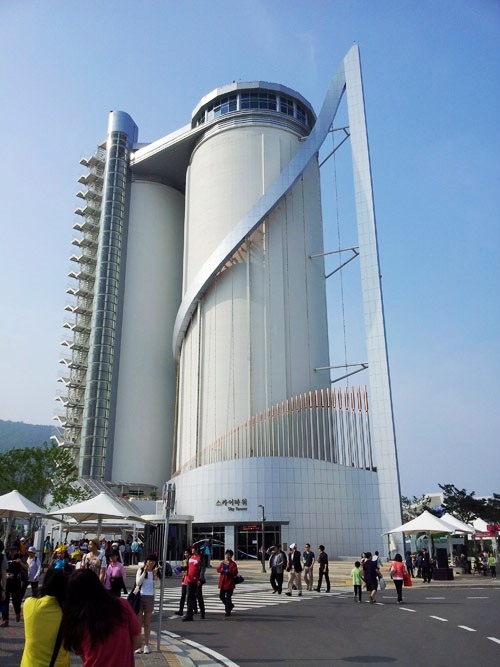 ▲지난 2012년 여수엑스포가 열리던 스카이타워  ⓒ여수넷통뉴스