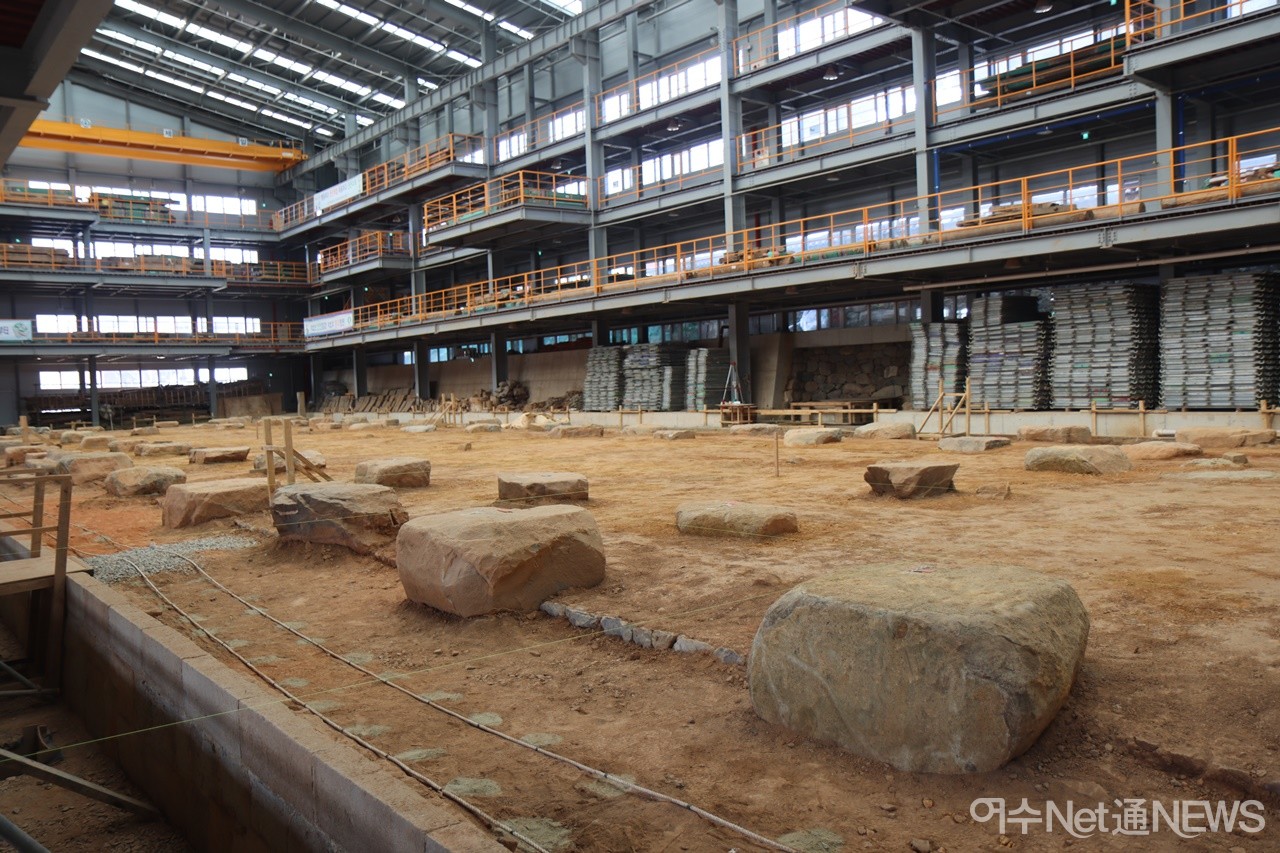 ▲ 진남관 내부 해체 보수 공사 현장 모습 ⓒ오병종