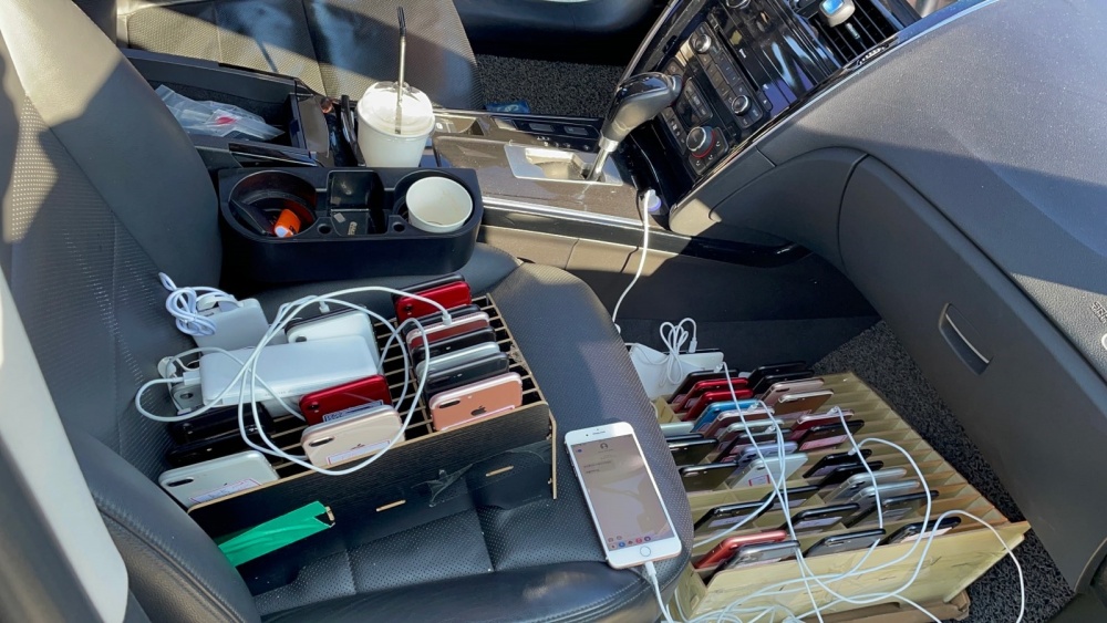 ▲전남경찰청 보이스몬 중계기 관리책 압수물