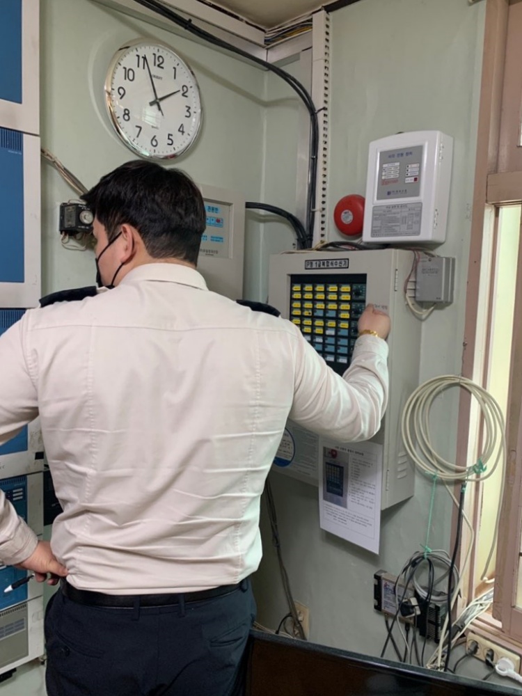 ▲소방특별조사 및 비대면 자율안전점검 모습