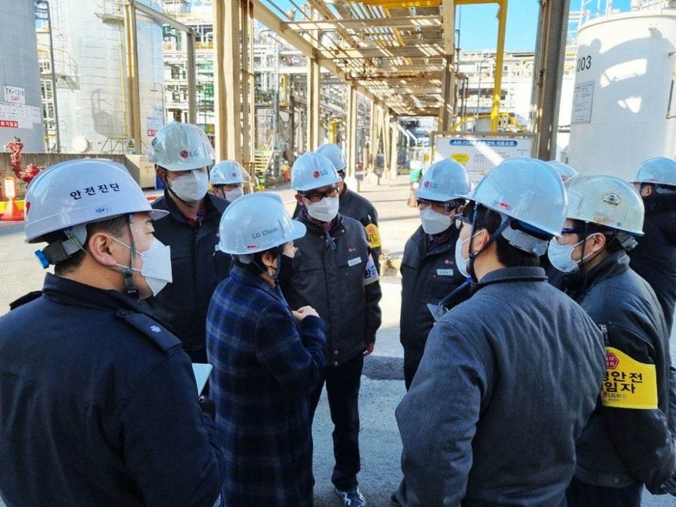 ▲여수소방서 민간전만가 합동 소방안전 컨설팅 모습