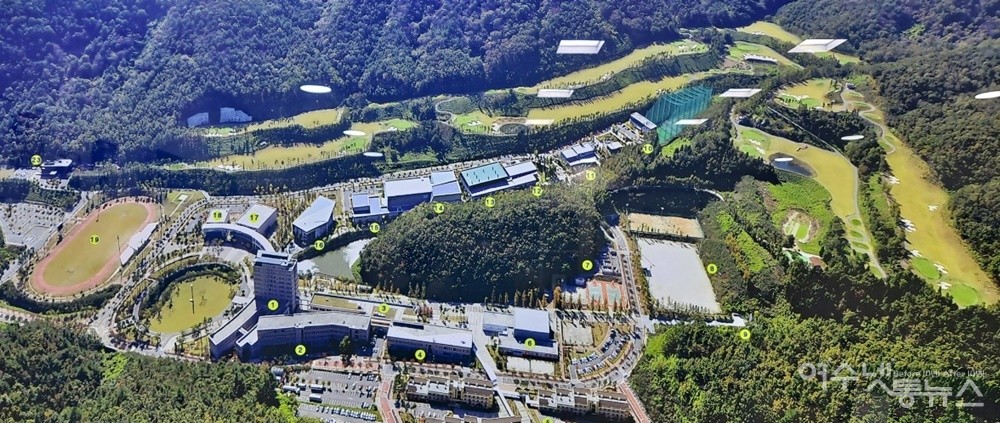 ▲ 오는 28일 개방 예정인 여수 해양경찰교육원 골프장 전경이다.ⓒ조찬현