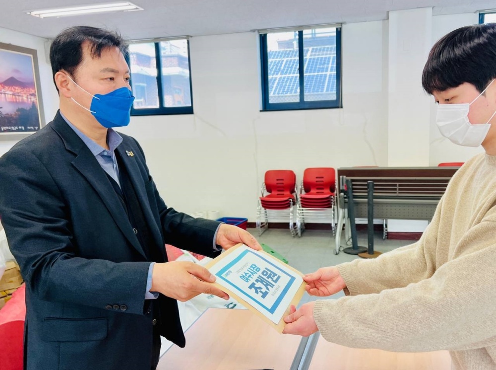 ▲여수시장 예비후보 등록한 조계원 전 경기도 정책수석