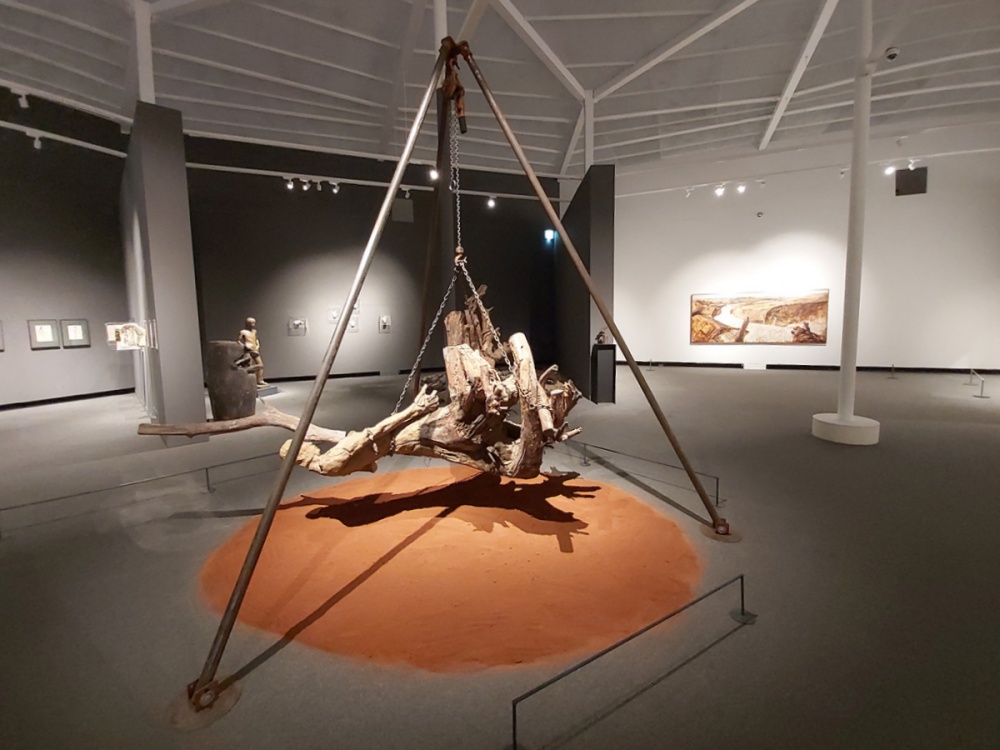 ▲ 엑스포아트갤러리 ‘시대의 기록자-손상기&류인’展