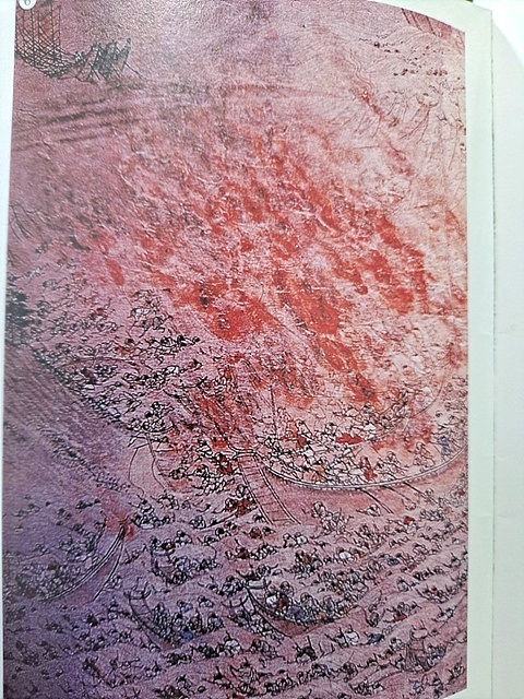 ▲  정유재란이 끝나는 1598년 11월 19일에 벌어진 노량해전의 모습을 그린 그림. 등장인물 약 4400명으로 연합군 2330명, 왜군 2070명으로 그 중 884명이 시체거나 물에 빠진 군사이고 선박은 205척이 묘사되어있다. 그중 136척은 연합군 선박이며 99척은 왜군 선박이다  ⓒ순천시