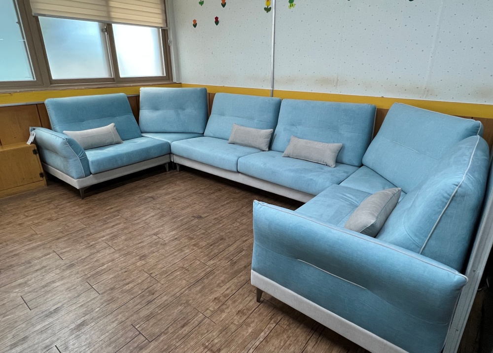 ▲ 기증받은 소파