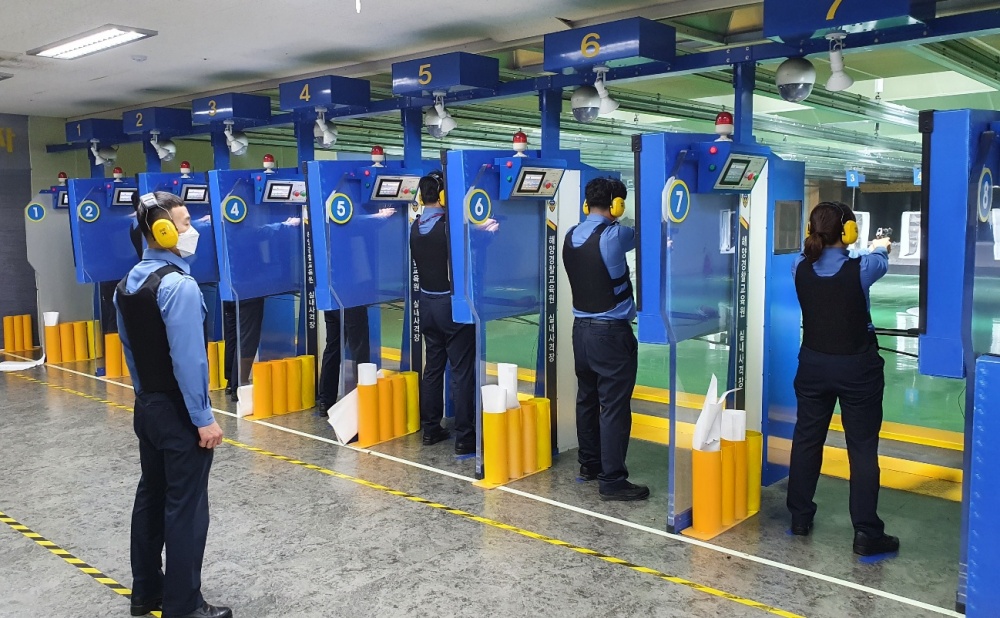 ▲ 권총사격 훈련 모습