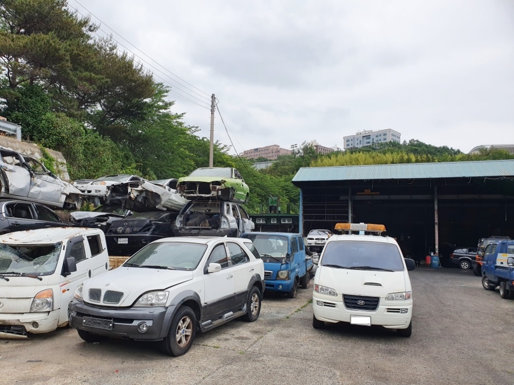 ▲ 폐차장 