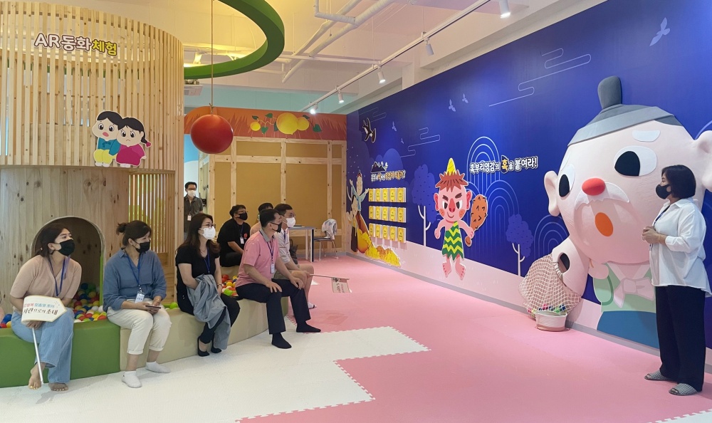 ▲ 율촌도서관 상상체험관