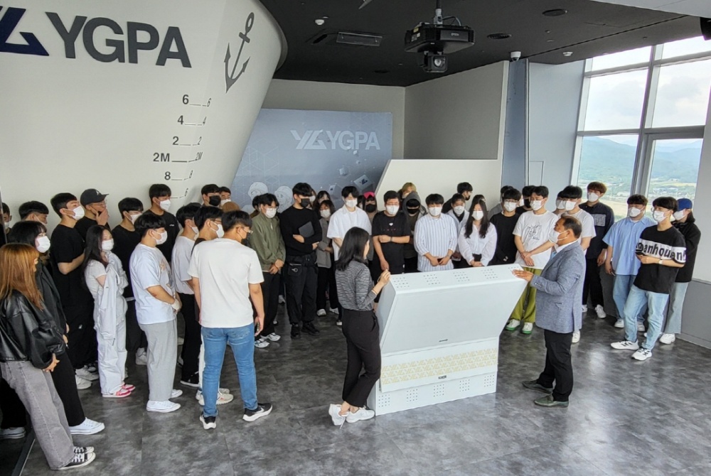 ▲ 국가산단 현장체험 교육 나선 전남대학생