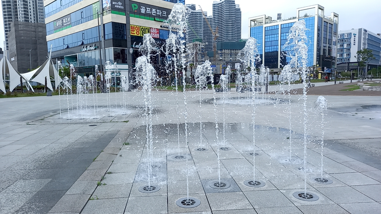▲ 웅천해변문화공원 바닥분수