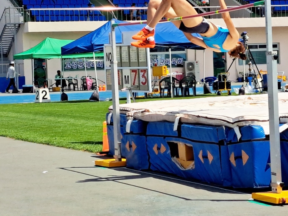 ▲  전국실업육상경기대회에서 메달 3개를 획득한 여수시청 육상팀