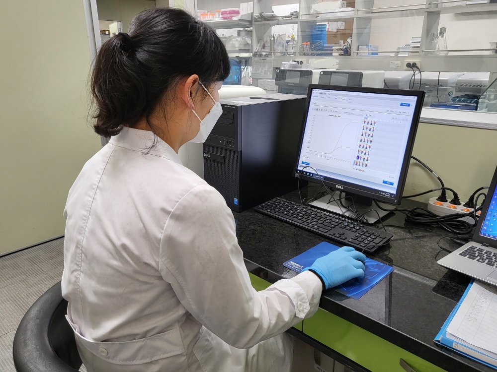 ▲ 가금질병검사 모습