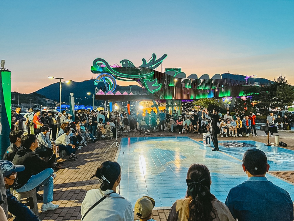 ▲ 월요일을 제외하고 매일 낭만버스킹을 만나볼 수 있다