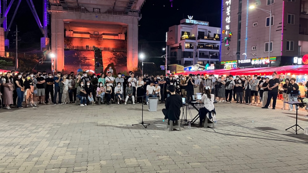 ▲ 월요일을 제외하고 매일 낭만버스킹을 만나볼 수 있다