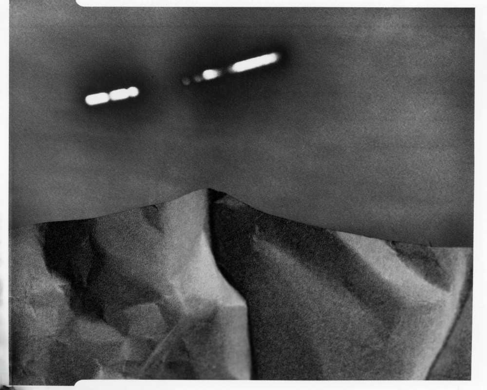 ▲ 지성배_borrowed sun_negative paper (34.5cm, 45cm)