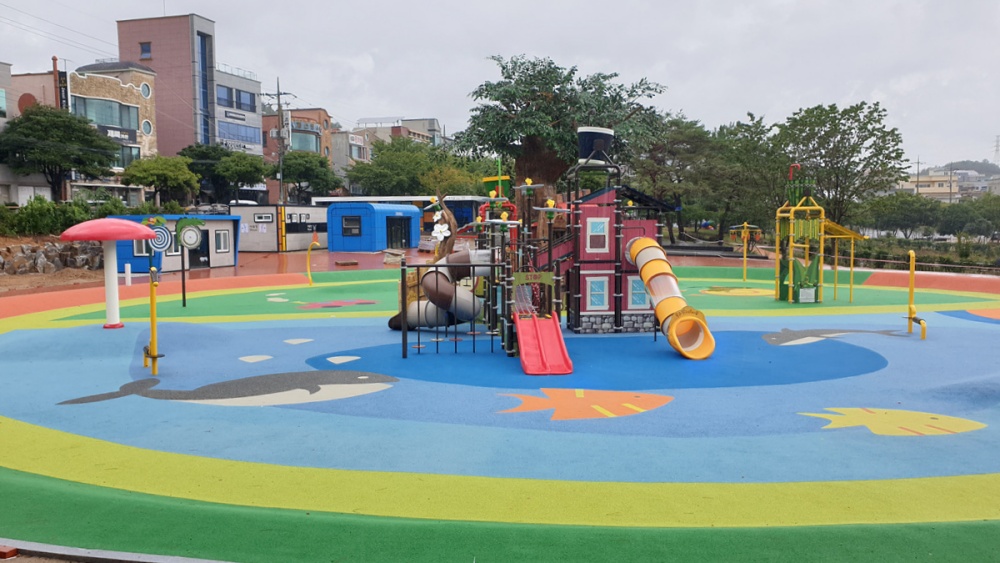 ▲ 무선 성산공원 ‘어린이물놀이장’