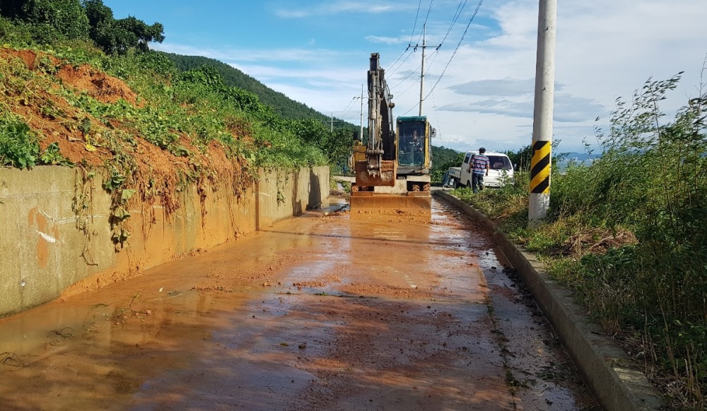 ▲화정면 개도 토사유실 구간 정비