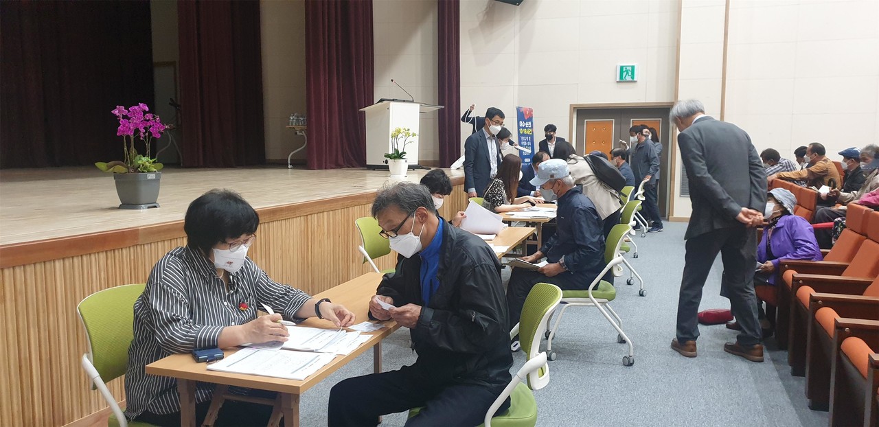 ▲ 희생자. 유족 신고접수 모습