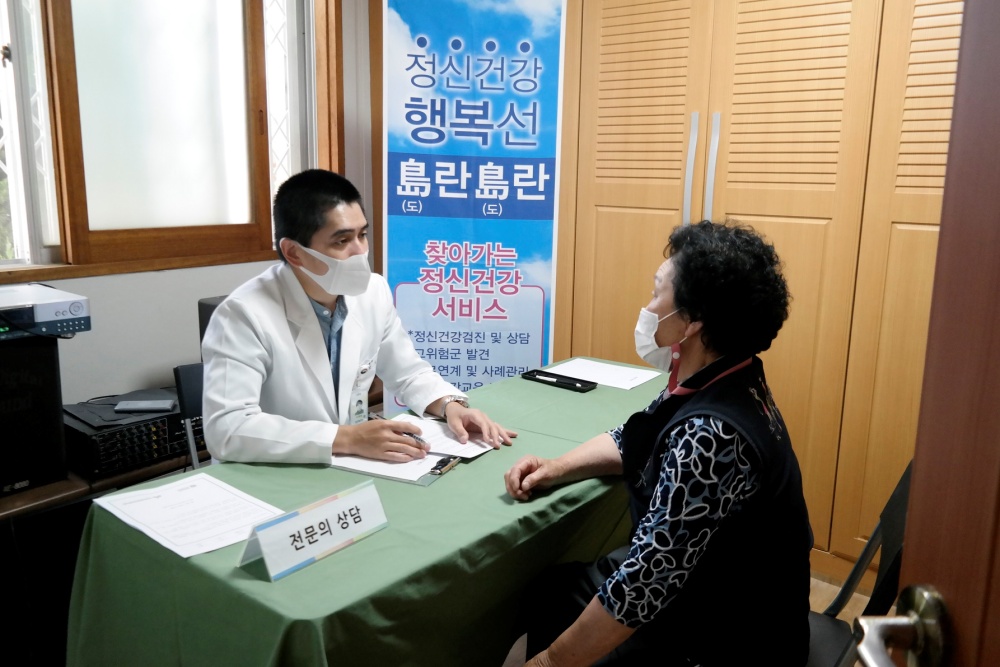 ▲ 전남광역치매센터 찾아가는 정신건강상담