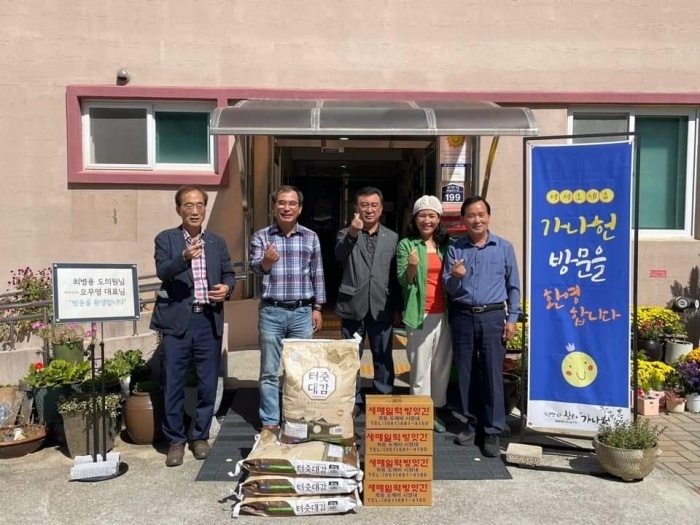 ▲ 백무현 장학회와 가나헌을 찾은 최병용 도의원