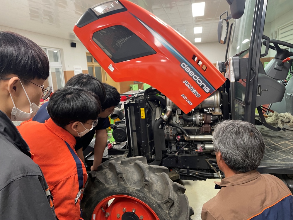 ▲ 특성화고 실습 수업 모습