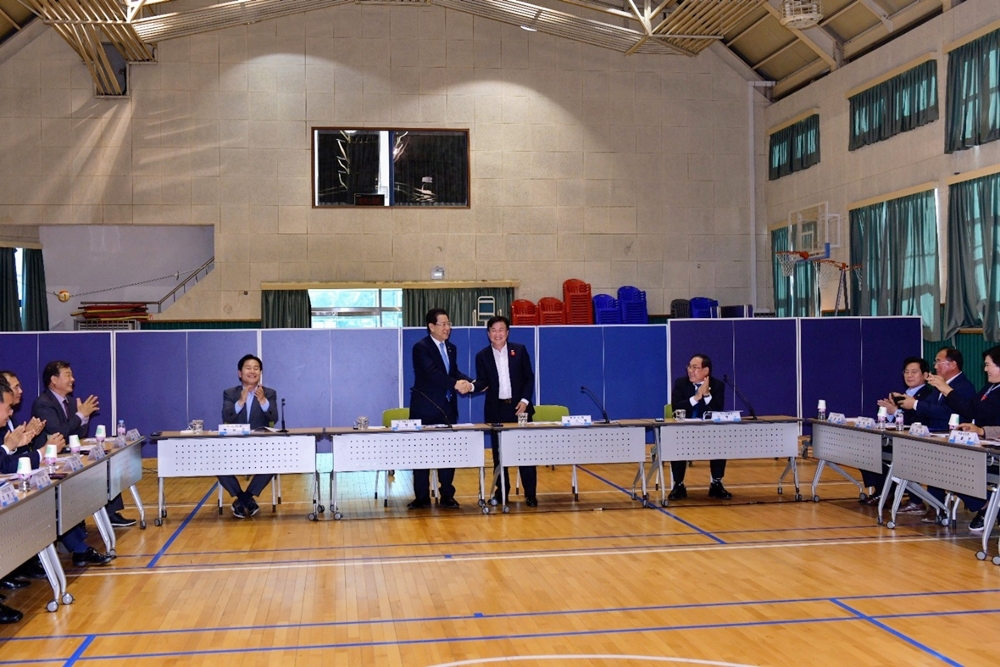 ▲ 금오도 해상교량 건설 주민 간담회