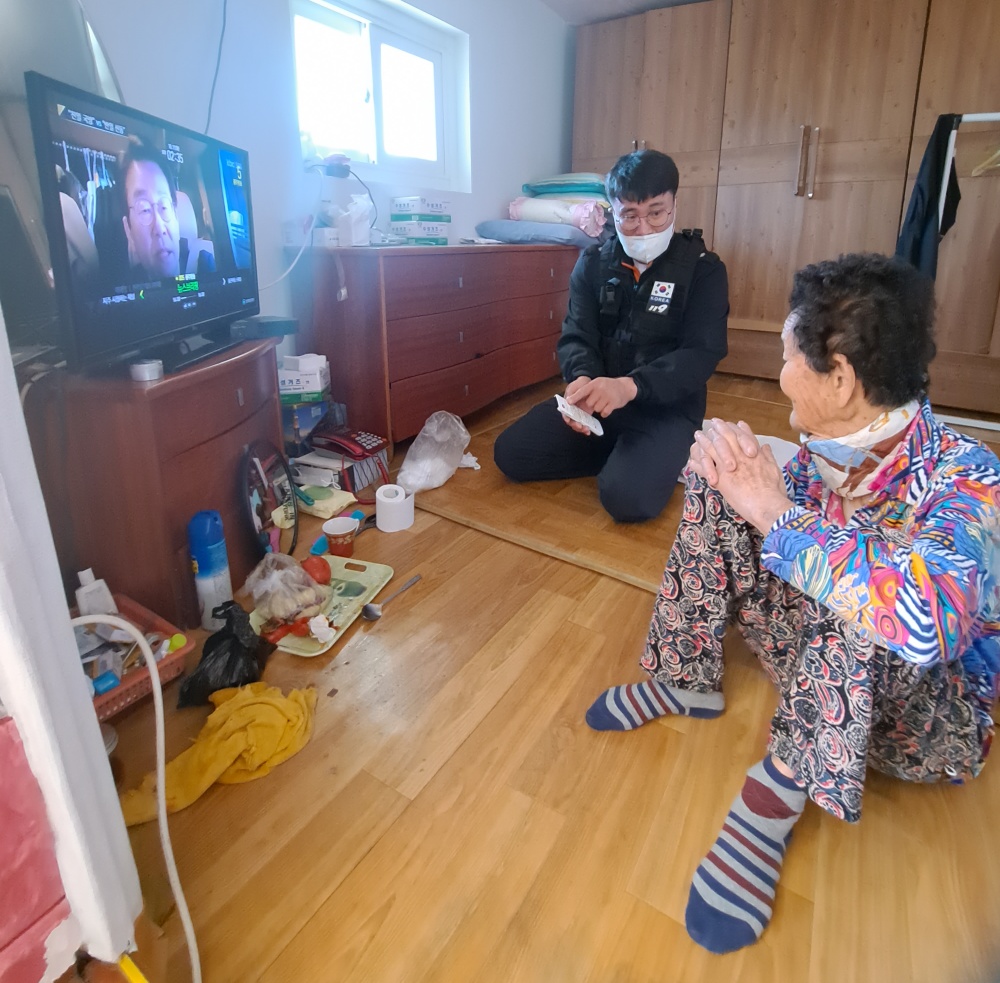 ▲ 여수소방서 119생활안전순찰대 활동 모습