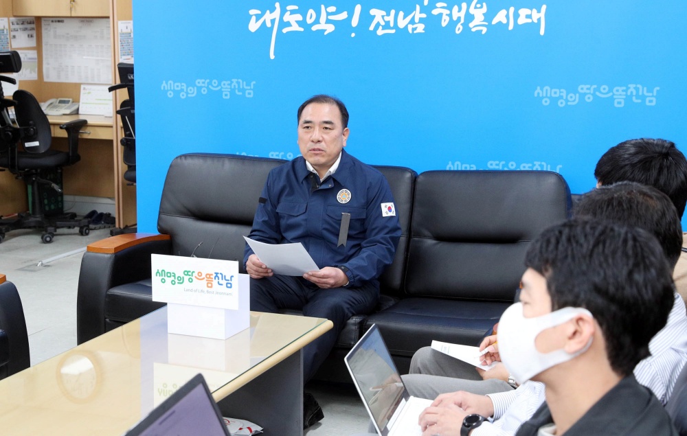 ▲ 이태원 사고 유가족 장례지원 계획을 발표하고 있다.