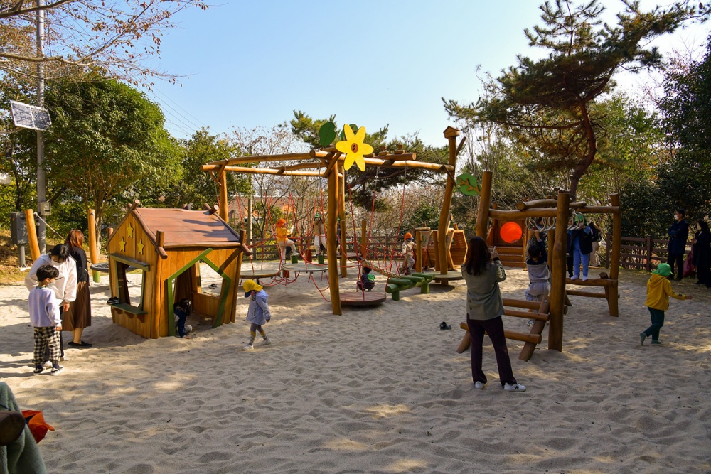 ▲ 선원동 도원초등학교 인근에 개장한 ‘사나래 유아숲체험원’