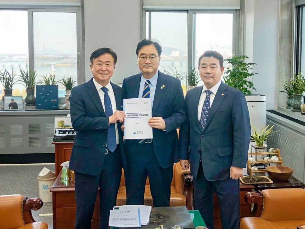 ▲ 국회 예결위 소위 기간인 18일 국회를 방문한 정 시장