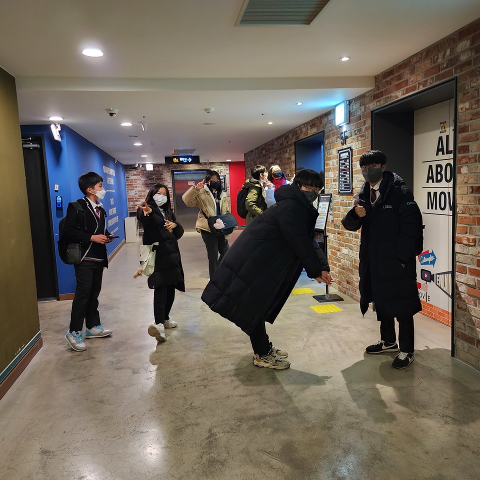 ▲ 영화 아바타 감상 후 인간의 욕망에 대하여 질문하다.