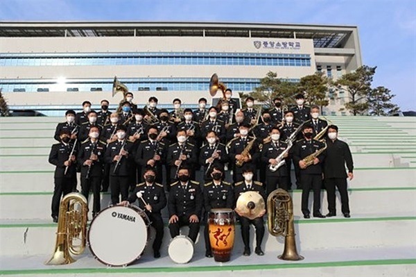 ▲ 색소폰에 상당한 소질이 있는 김종의씨는 소방청 중앙소방악대 소속으로 소방관들의 행사에 참여해 공연하기도 한다. ⓒ김종의