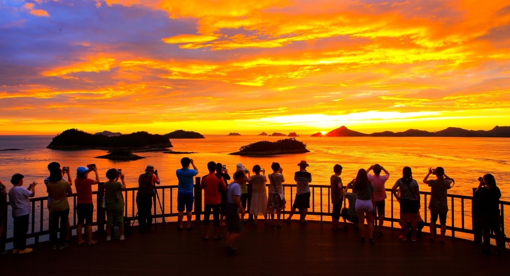 ▲ 일출일몰명소 세방낙조(전라남도 관광사진 공모전 수상작)