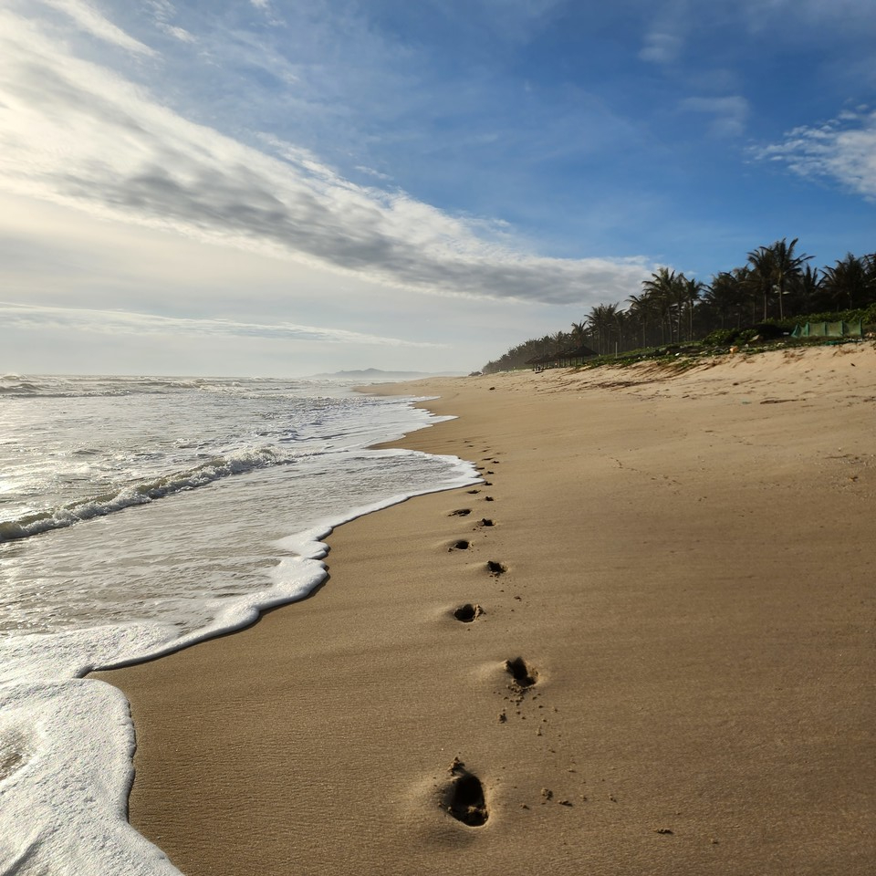 ▲ 젊은이여! 길은 홀로 걸어가야만 삶이 완성이 된다.