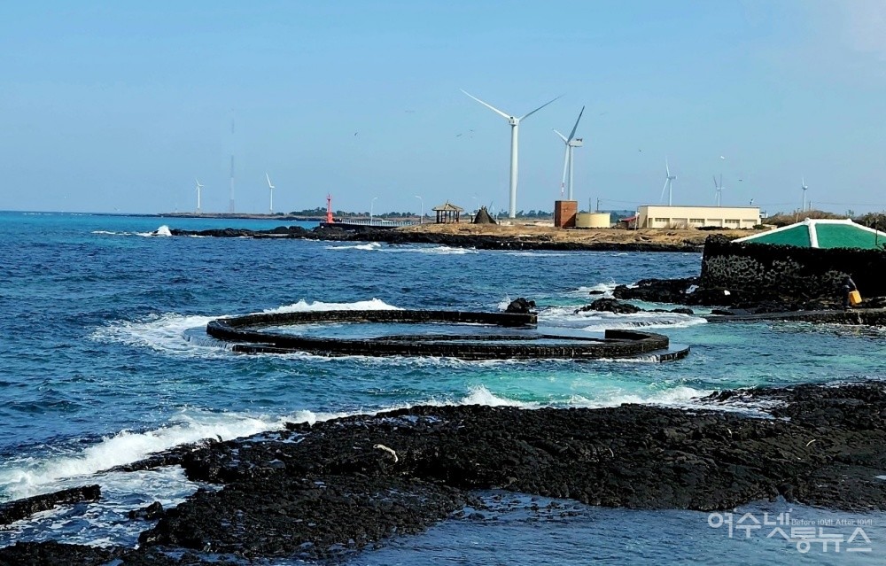 ▲제주 구좌읍에 위치한 청굴물  ⓒ정종현