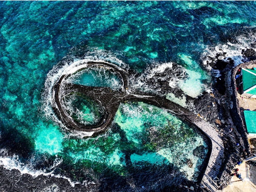 ▲제주 구좌읍에 위치한 청굴물  ⓒ정종현