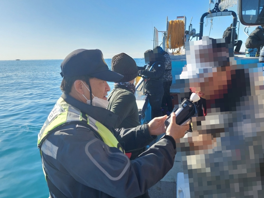 ▲ 음주운항 조사 모습